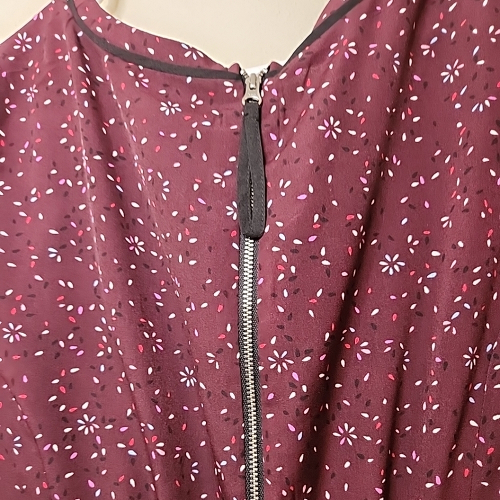 Maternity top short sleeve Burgendy print self tie back zip "Motherhood" Small - Picture 3 of 10